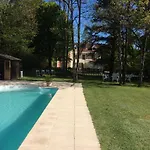 Le Chalet De Luxe Bed & Breakfast Saint-Severin