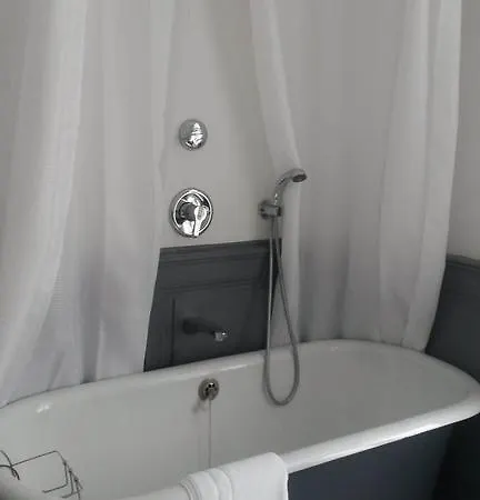 Le Chalet De Luxe Bed & Breakfast Saint-Séverin